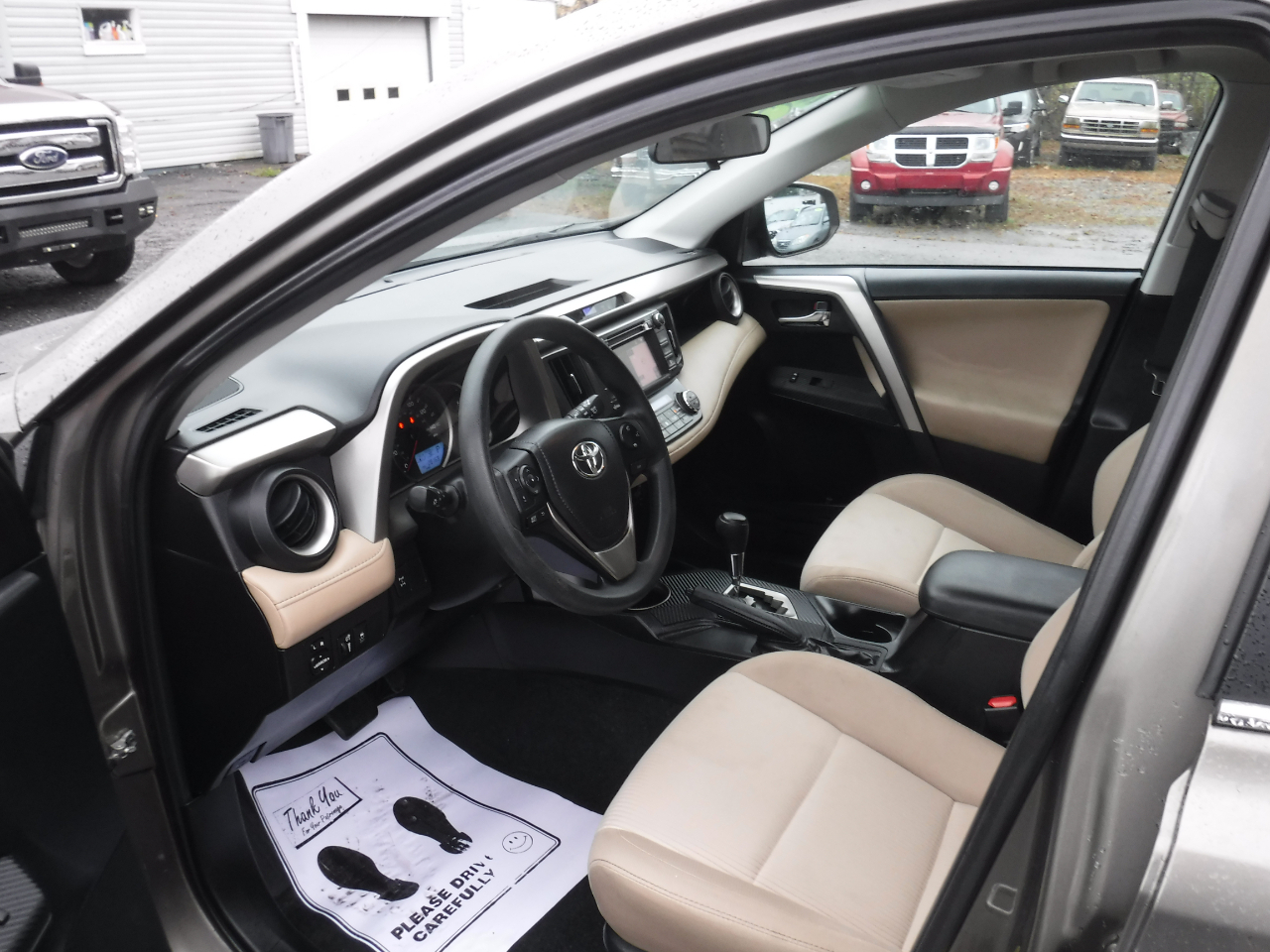 Toyota RAV4 AWD 4dr XLE (Natl) 2014 Toyota RAV4 AWD 4dr XLE (Natl) 2014