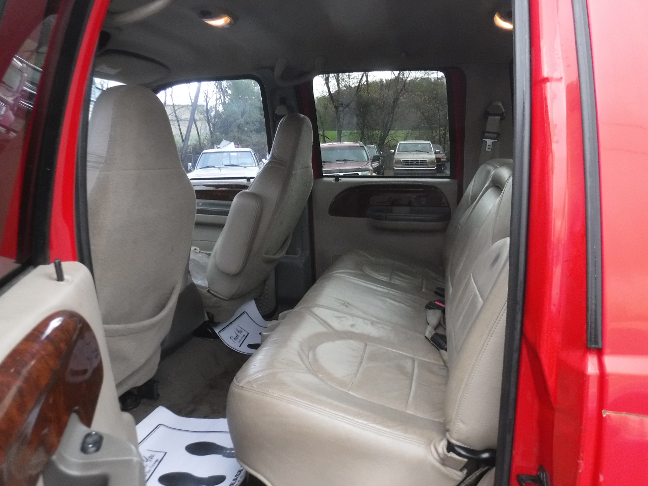 Ford Super Duty F-250 Crew Cab 156" Lariat 4WD 2000 Ford Super Duty F-250 Crew Cab 156" Lariat 4WD 2000