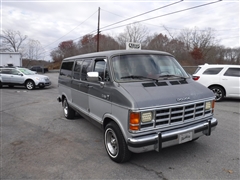1988 Dodge Ram Wagon 
