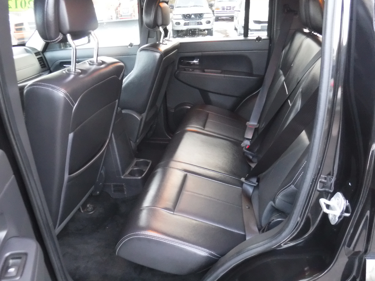 Jeep Liberty 4WD 4dr Sport Latitude 2012