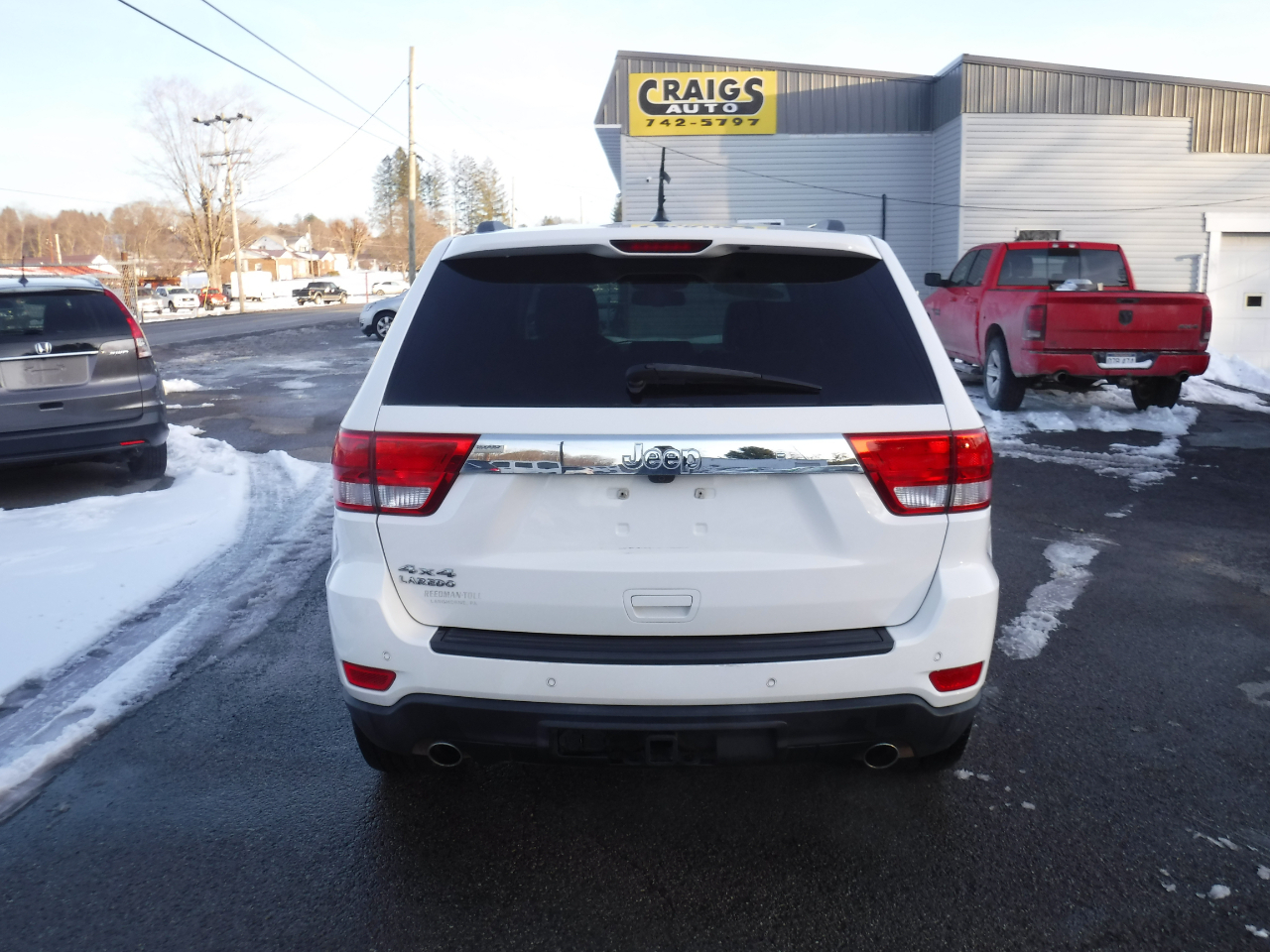 Jeep Grand Cherokee 4WD 4dr Laredo 2011