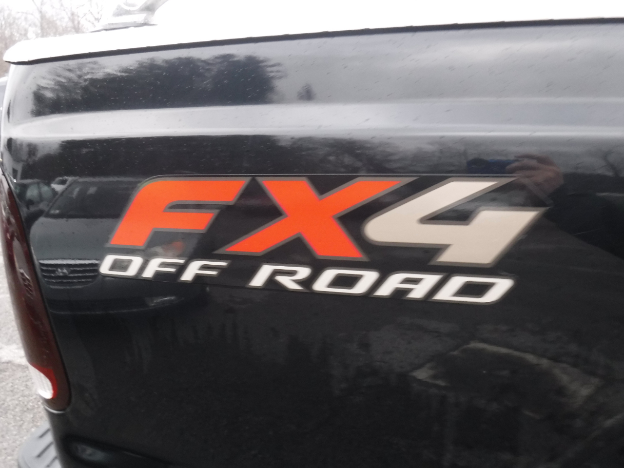 Ford Super Duty F-350 SRW Crew Cab 156" Lariat 4WD 2006