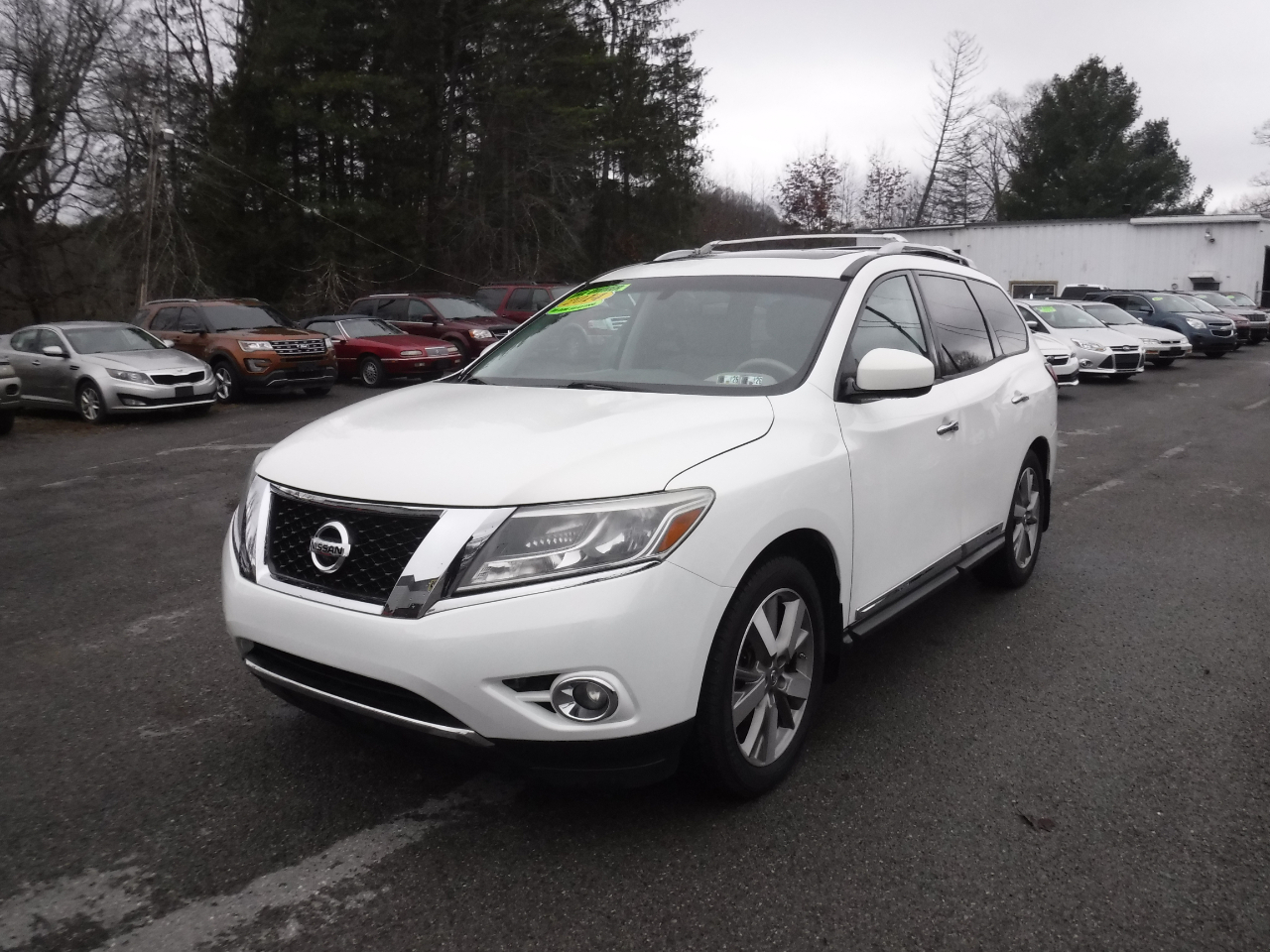 Nissan Pathfinder 4WD 4dr Platinum 2014