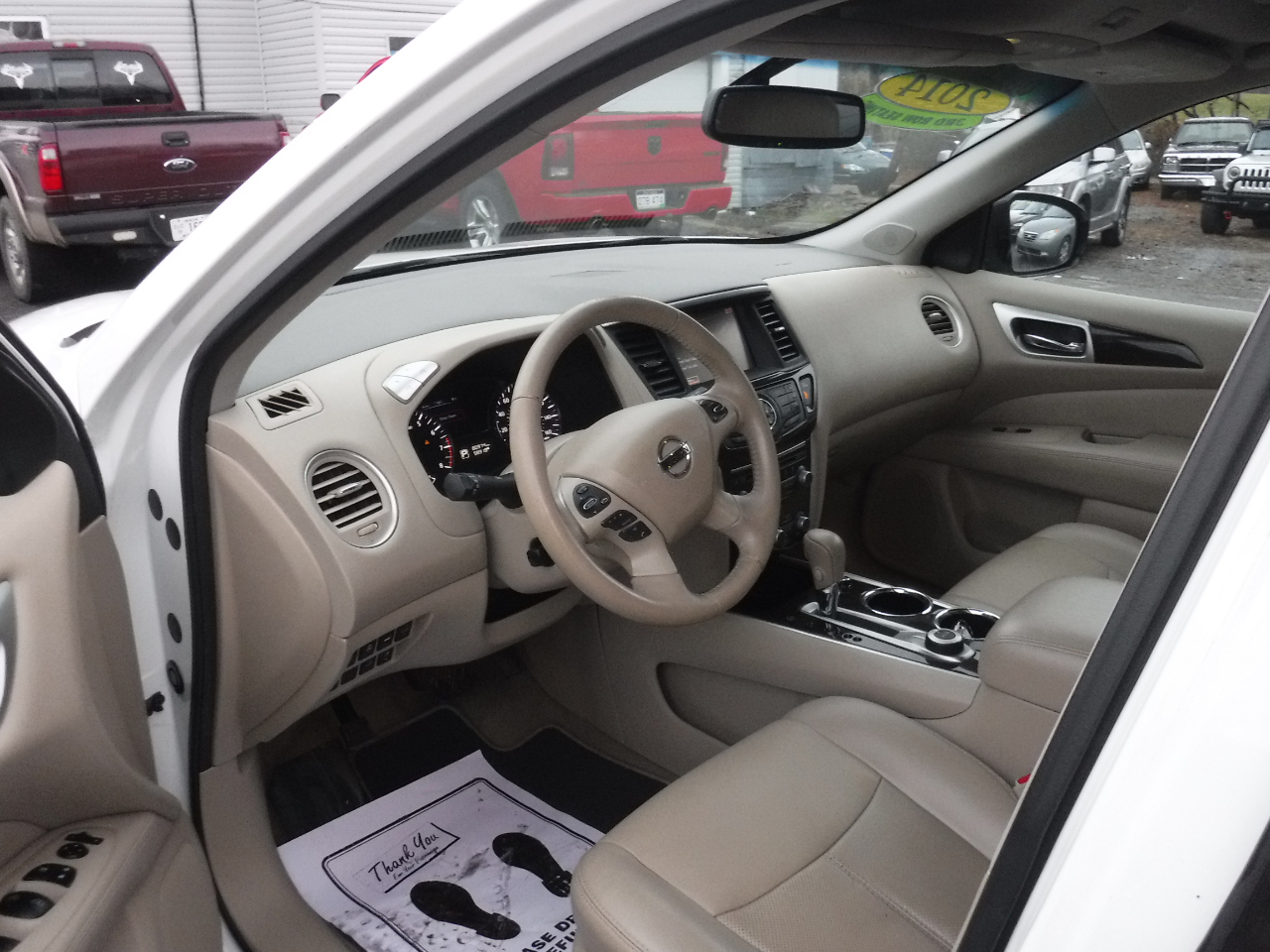 Nissan Pathfinder 4WD 4dr Platinum 2014