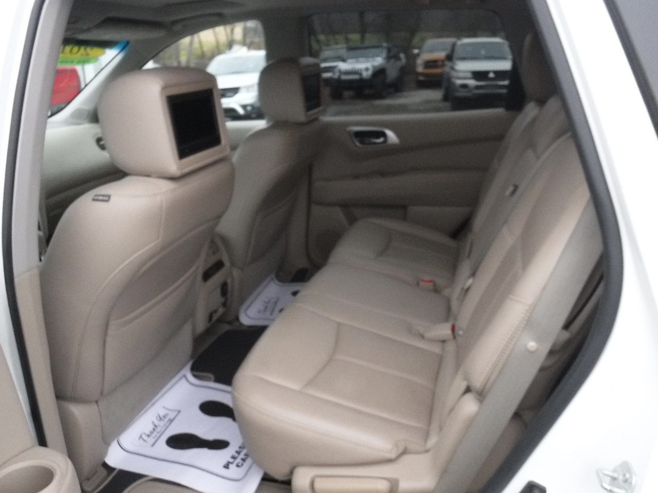 Nissan Pathfinder 4WD 4dr Platinum 2014