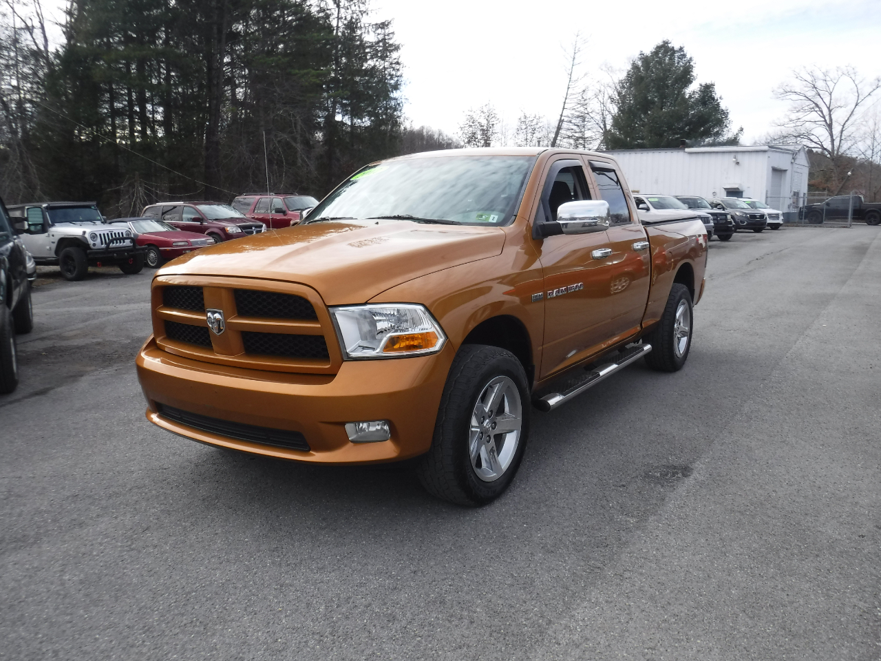 RAM 1500 4WD Quad Cab 140.5" Express 2012