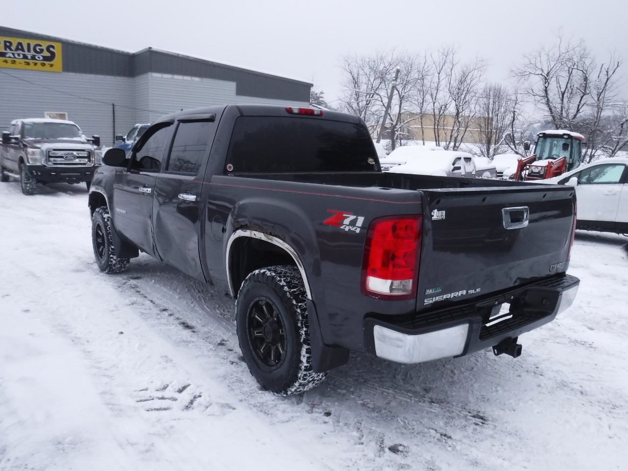 GMC Sierra 1500 4WD Crew Cab 143.5" SLE 2010