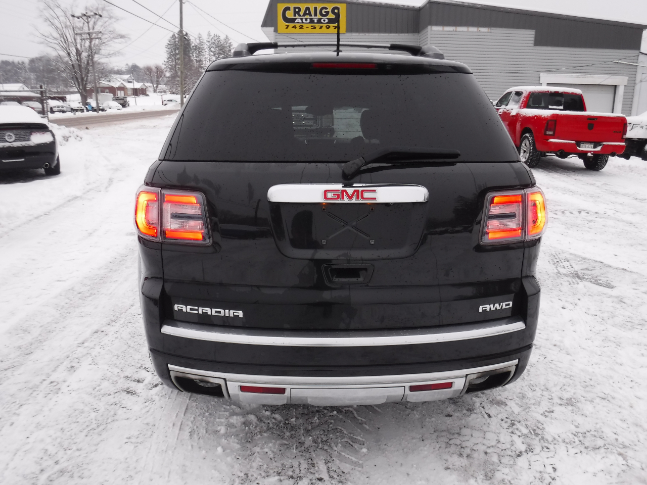 GMC Acadia AWD 4dr Denali 2015