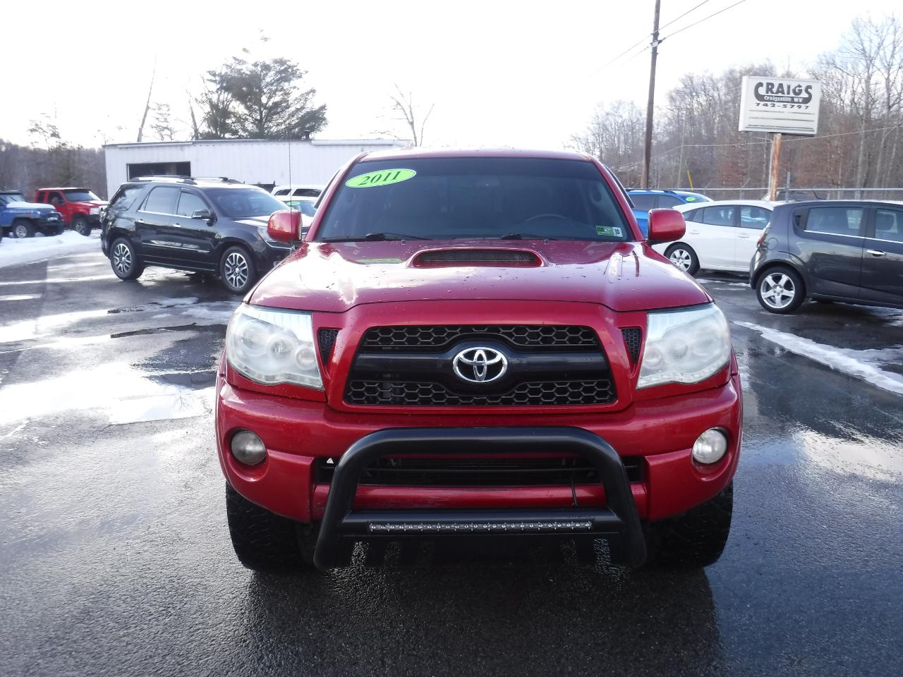 Toyota Tacoma 4WD Double V6 AT (Natl) 2011