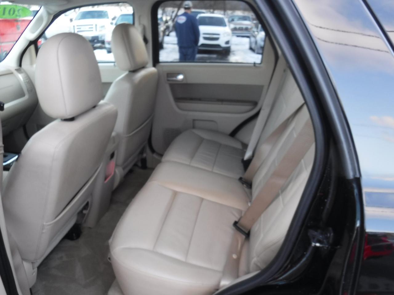 Ford Escape 4WD 4dr Limited 2012