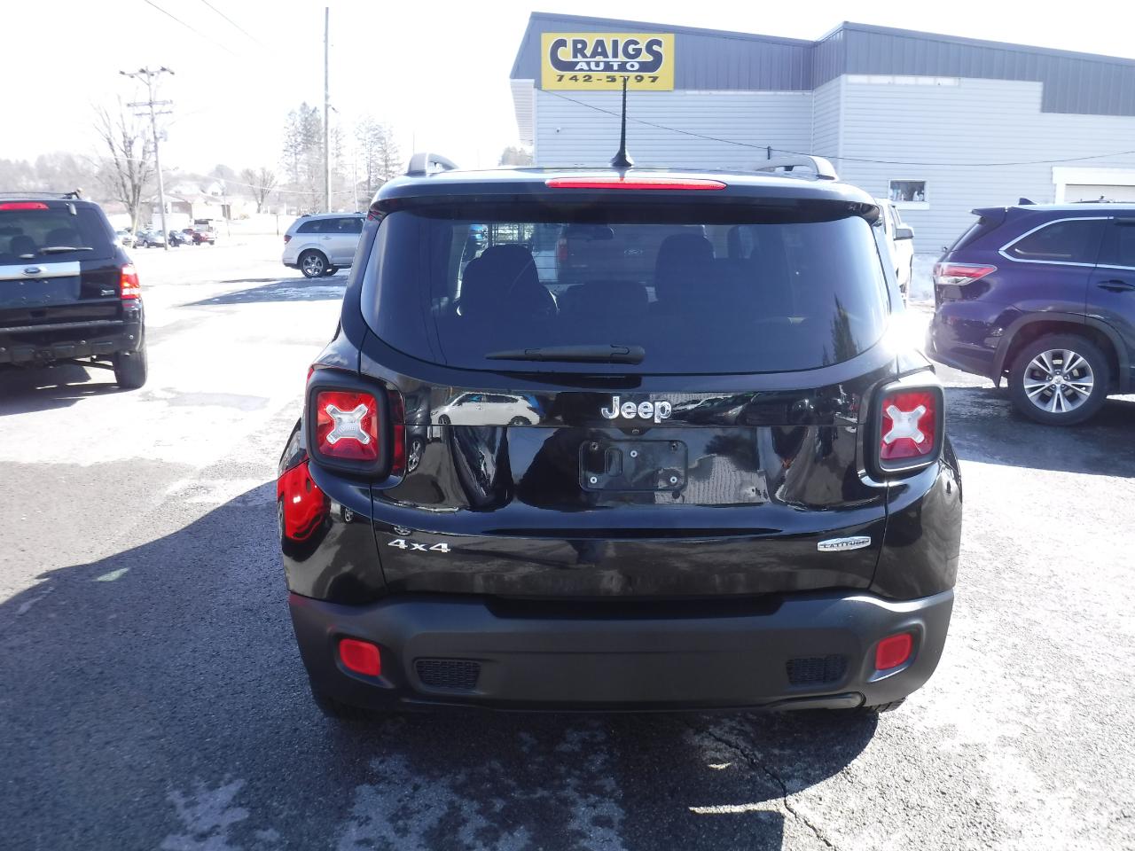 Jeep Renegade 4WD 4dr Latitude 2015