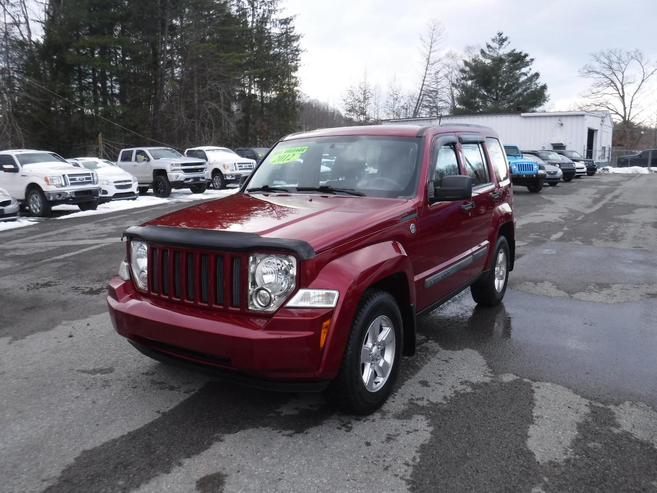 Jeep Liberty 4WD 4dr Sport 2012