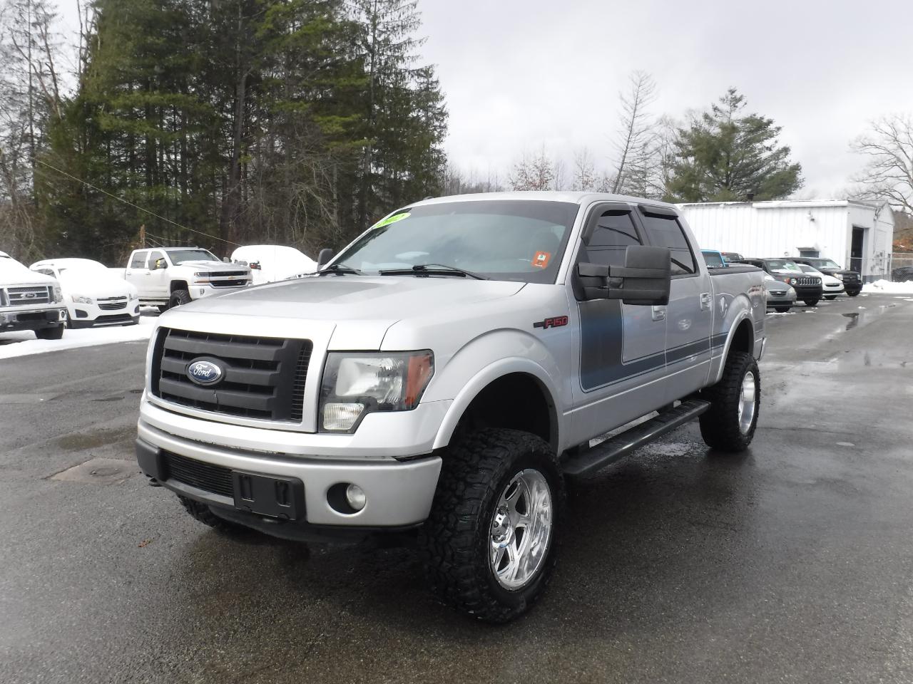 Ford F-150 4WD SuperCrew 145" FX4 2012