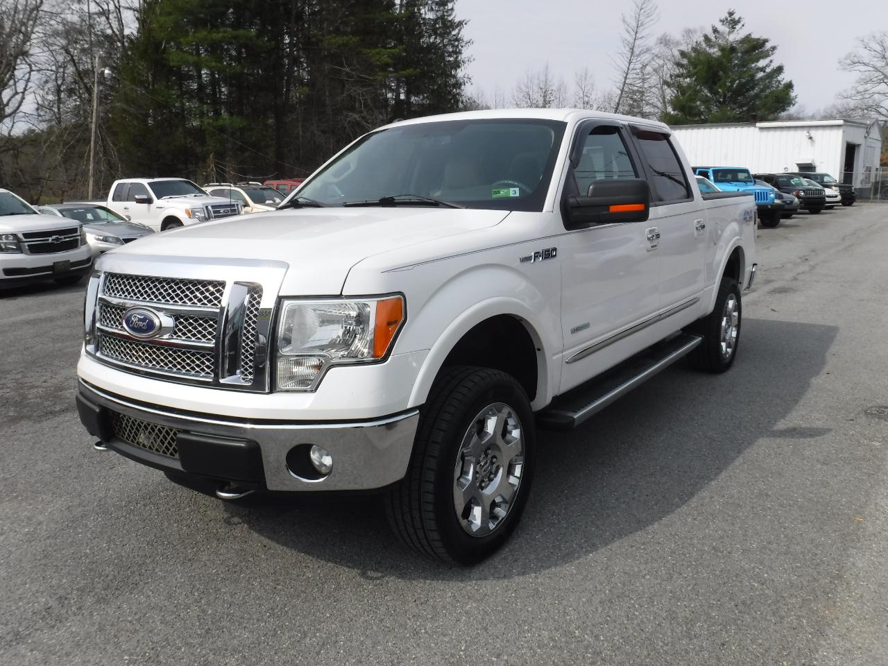 Ford F-150 4WD SuperCrew 145" Lariat 2011