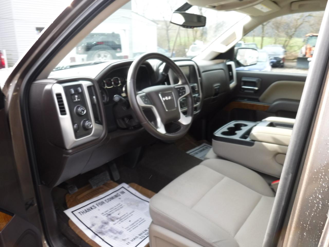 GMC Sierra 1500 4WD Double Cab 143.5" SLE 2015