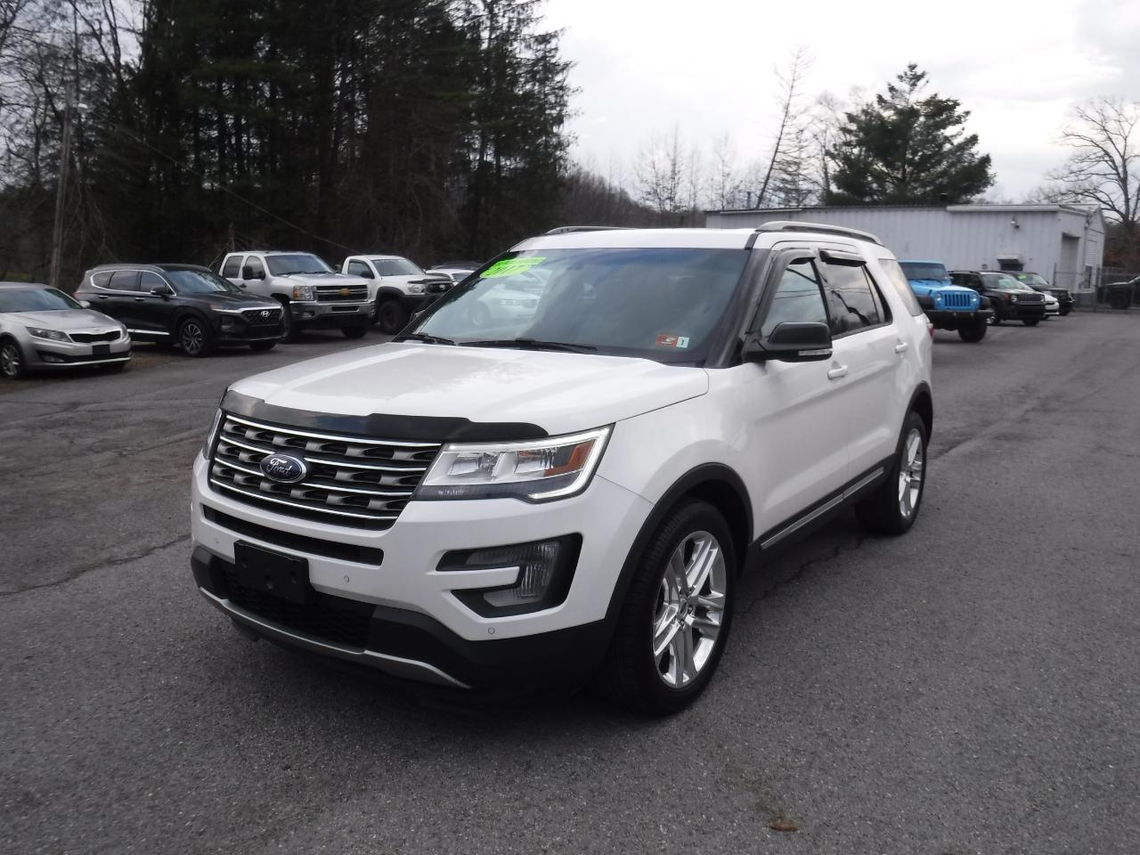 Ford Explorer XLT 4WD 2017