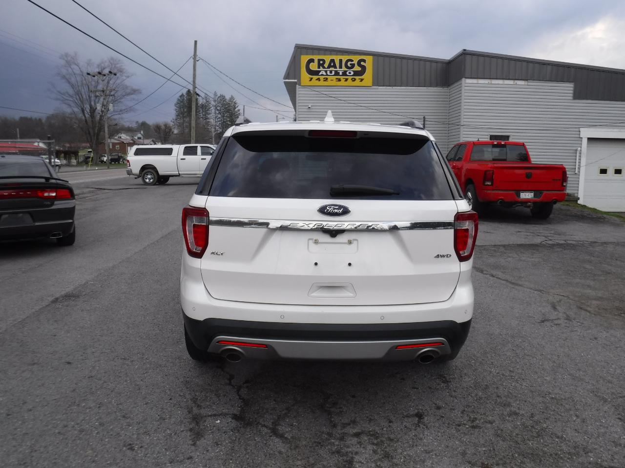 Ford Explorer XLT 4WD 2017