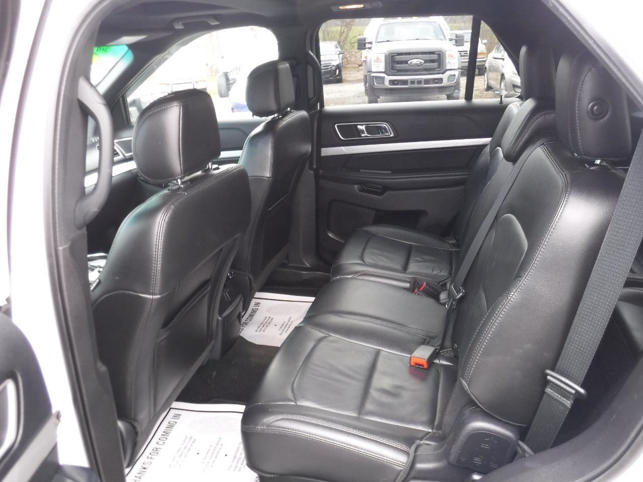 Ford Explorer XLT 4WD 2017