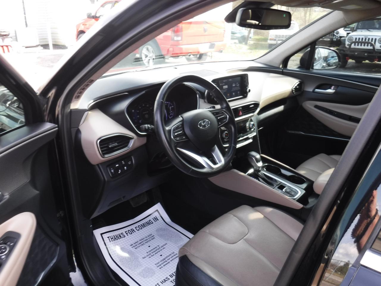 Hyundai Santa Fe SEL 2.4L Auto AWD 2020