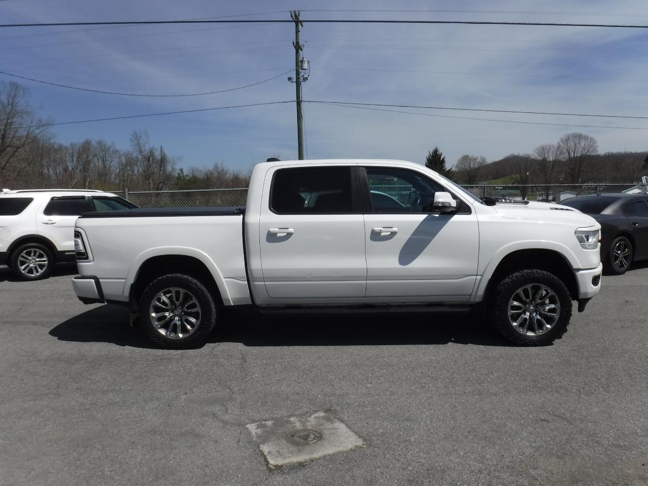 RAM 1500 Laramie 4x4 Crew Cab 5'7" Box 2019
