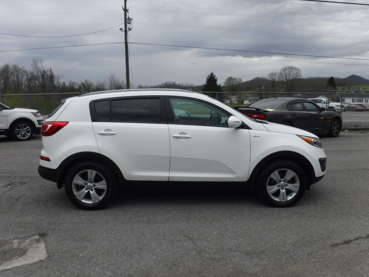 Kia Sportage AWD 4dr LX 2013