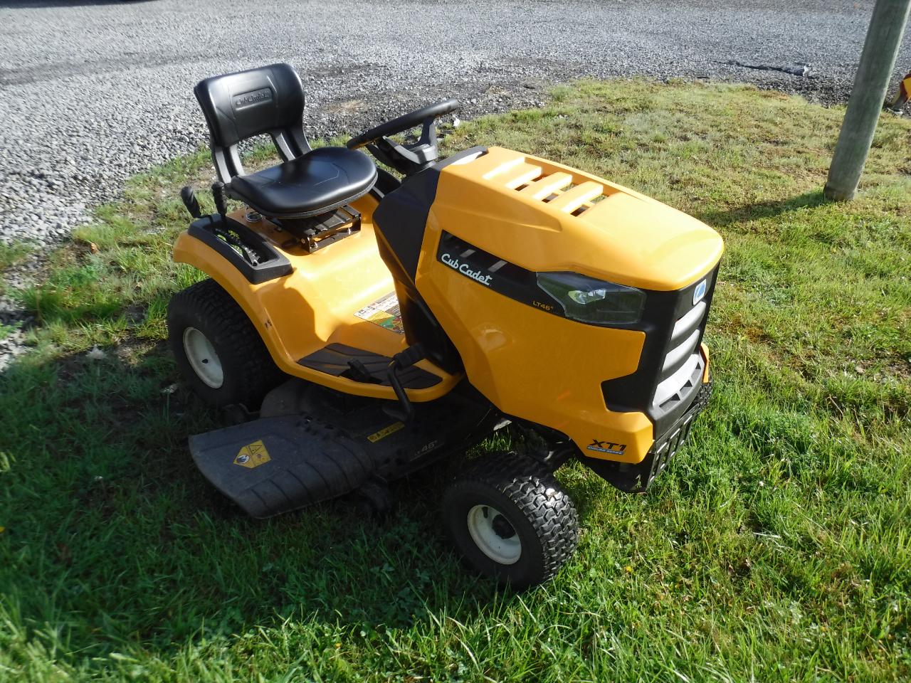 Cub Cadet XT1 LT46  2019