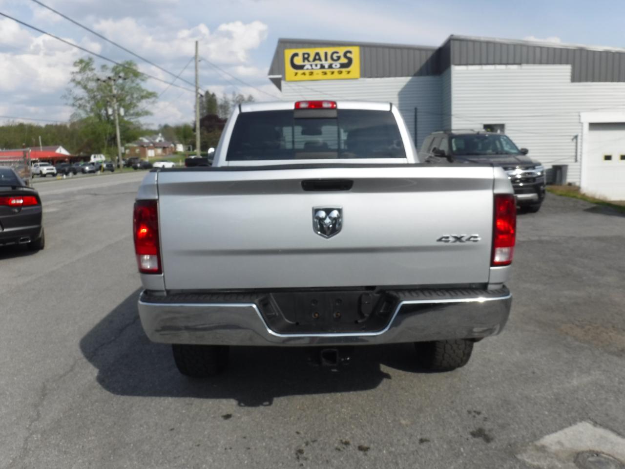 RAM 2500 4WD Crew Cab 149" SLT 2015