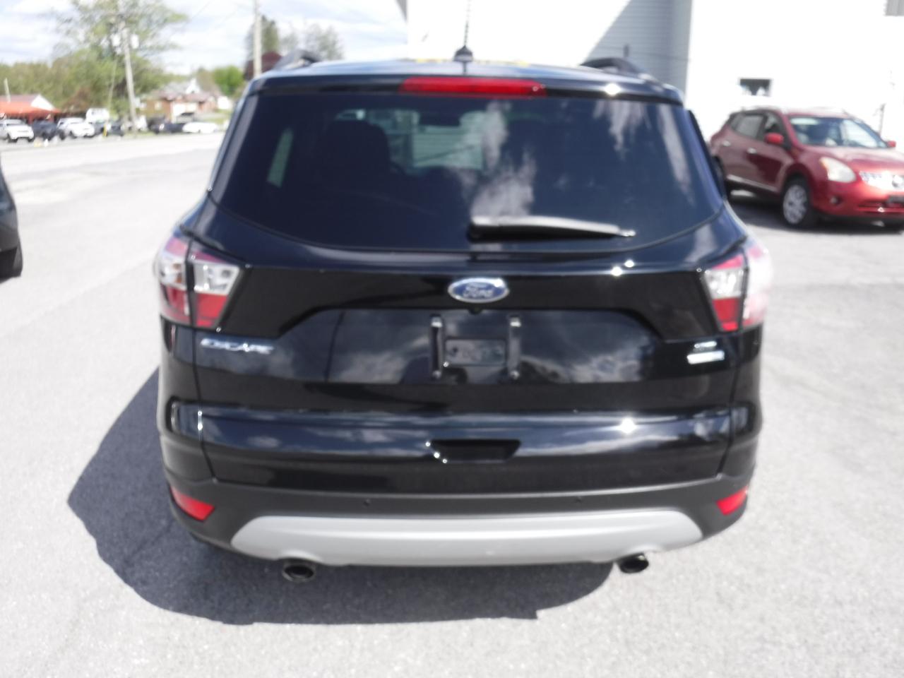 Ford Escape SE 4WD 2017