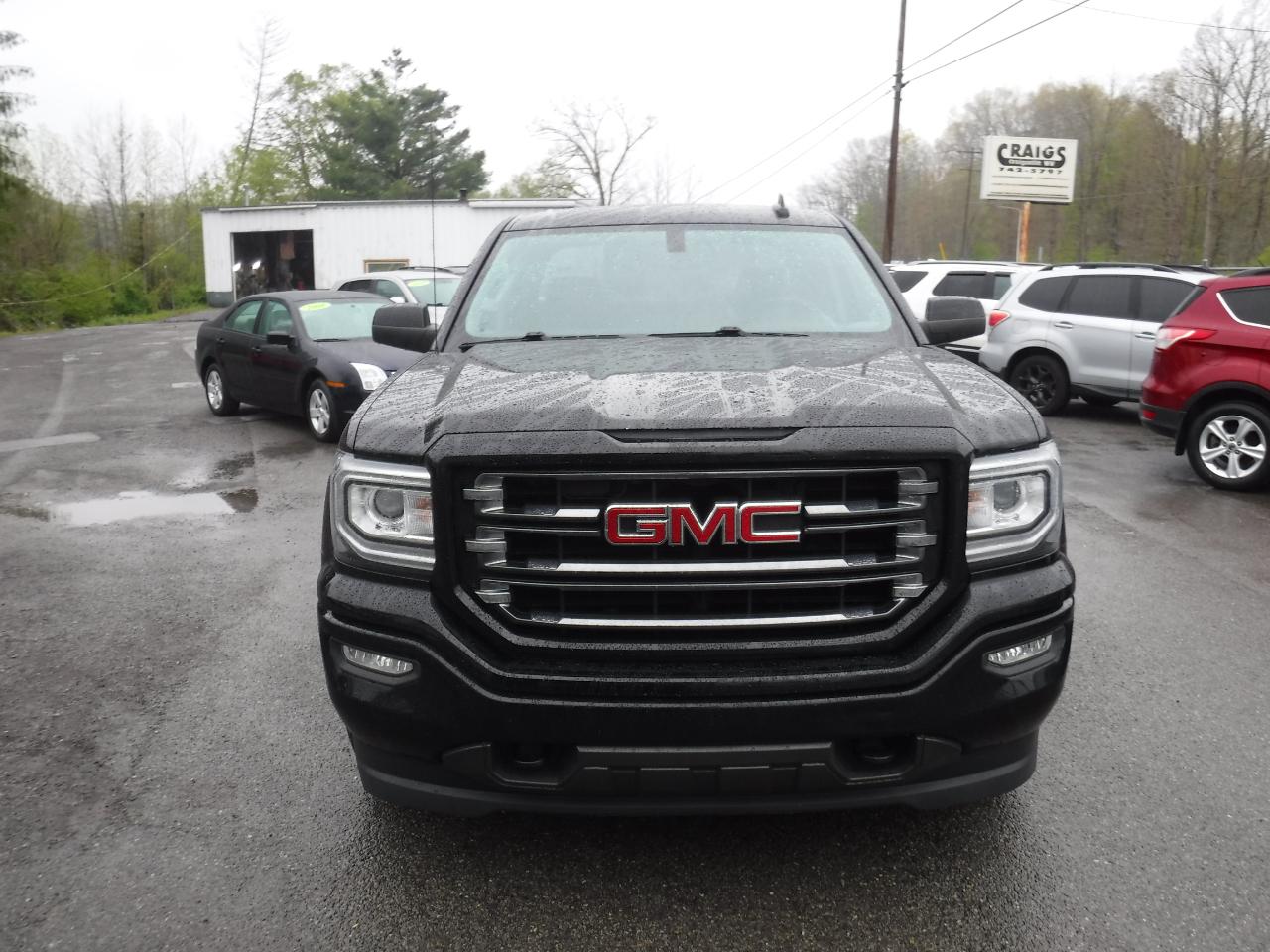 GMC Sierra 1500 4WD Crew Cab 143.5" SLT 2017