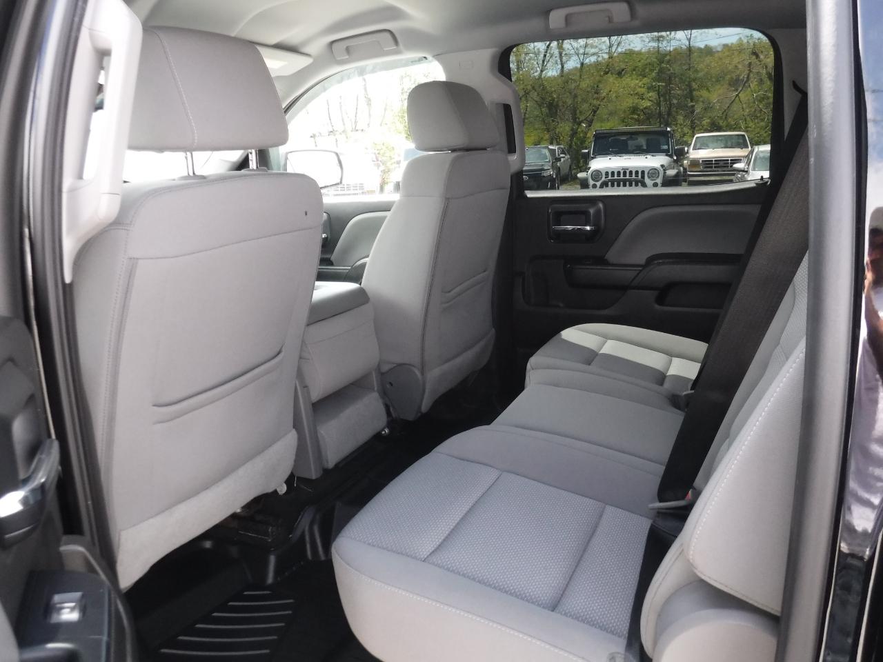 Chevrolet Silverado 1500 4WD Crew Cab 143.5" Custom 2018