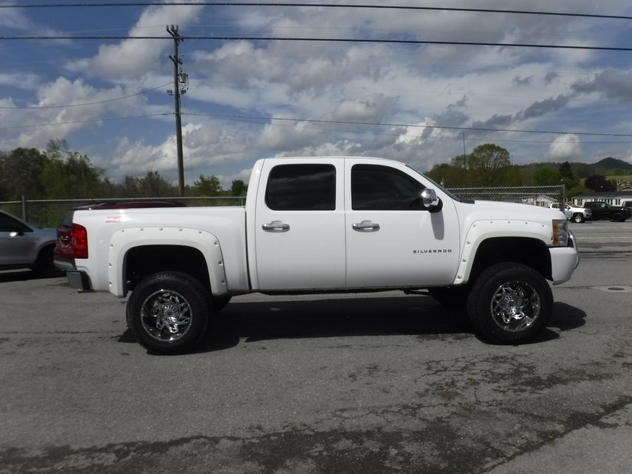 Chevrolet Silverado 1500 4WD Crew Cab 143.5" LT 2013