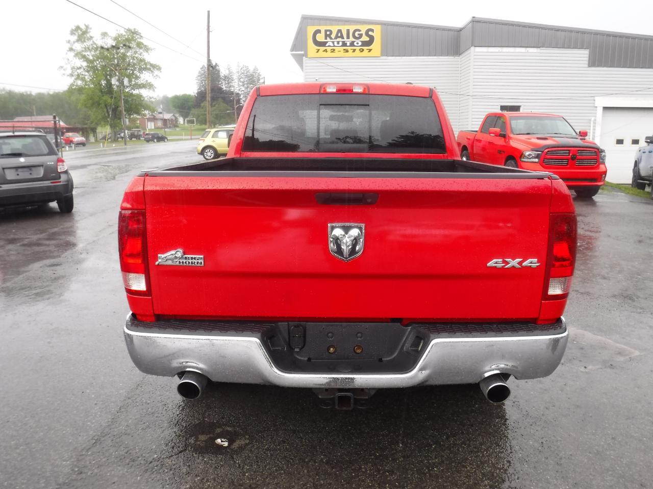 RAM 1500 4WD Quad Cab 140.5" Big Horn 2011