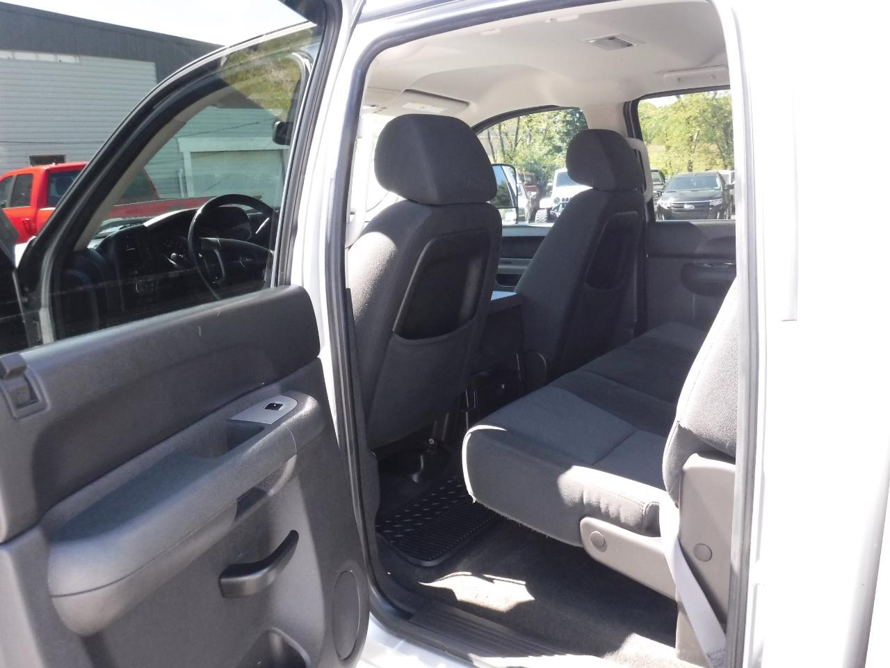 GMC Sierra 2500HD 4WD Crew Cab 153.7" SLE 2011