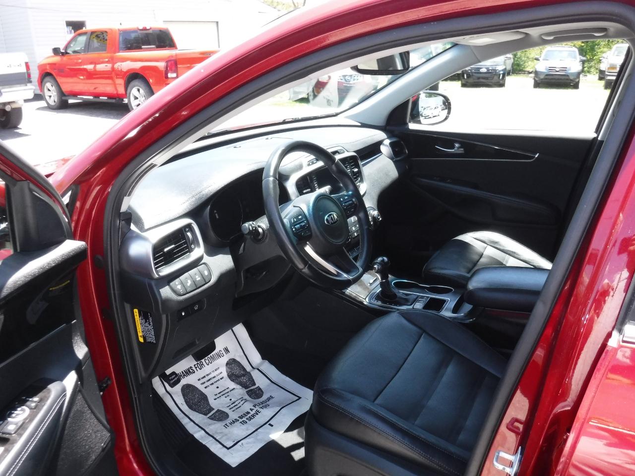 Kia Sorento AWD 4dr 3.3L EX 2016
