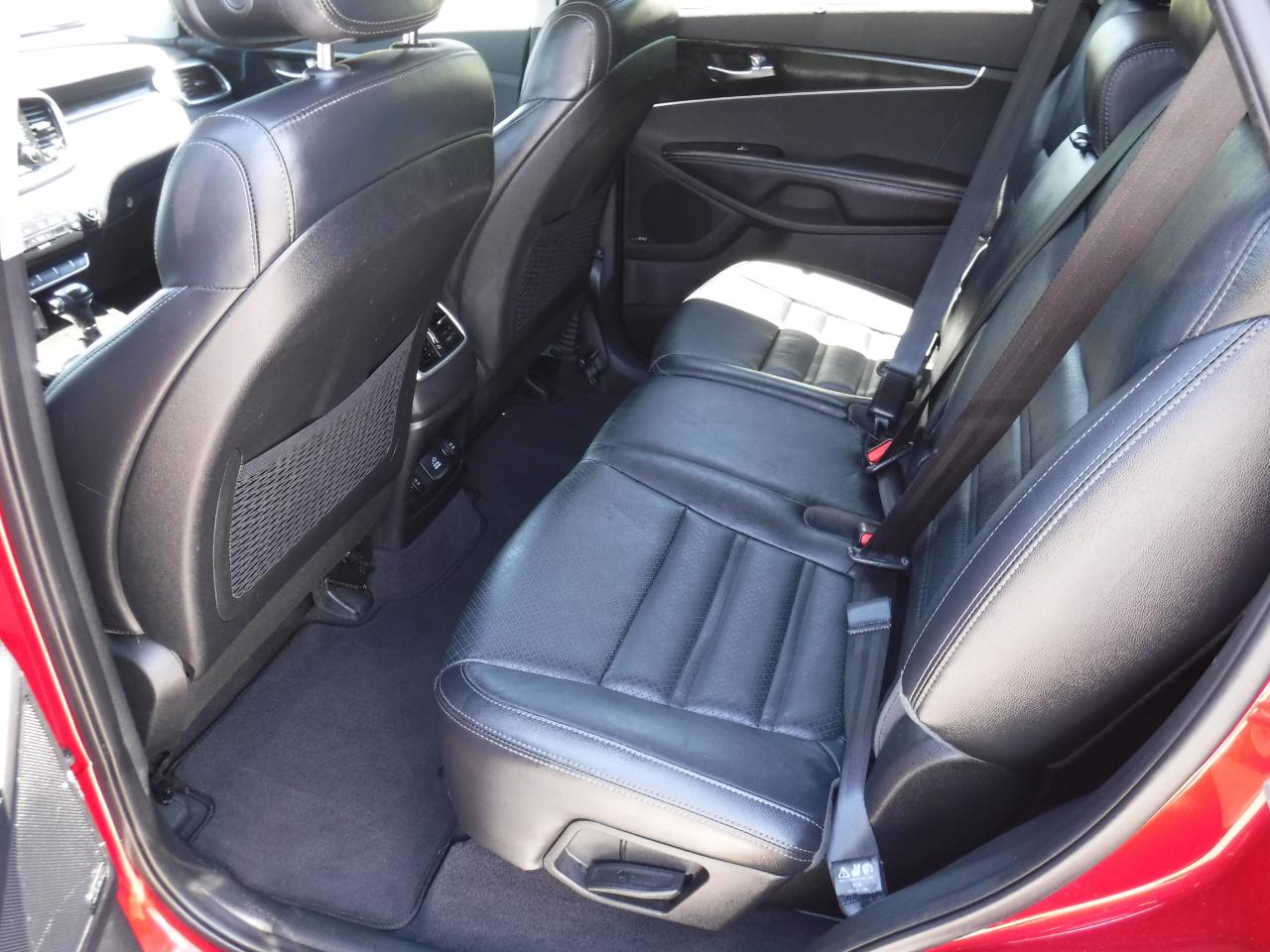 Kia Sorento AWD 4dr 3.3L EX 2016