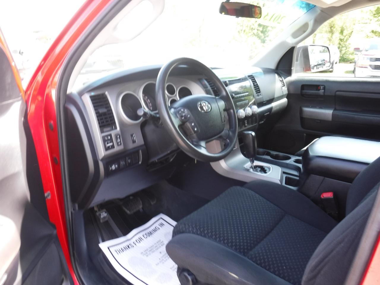 Toyota Tundra 4WD Truck Double Cab 4.6L V8 6-Spd AT (Natl) 2013