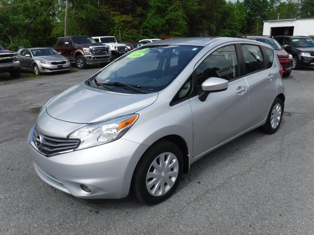 Nissan Versa Note 5dr HB CVT 1.6 SV 2016
