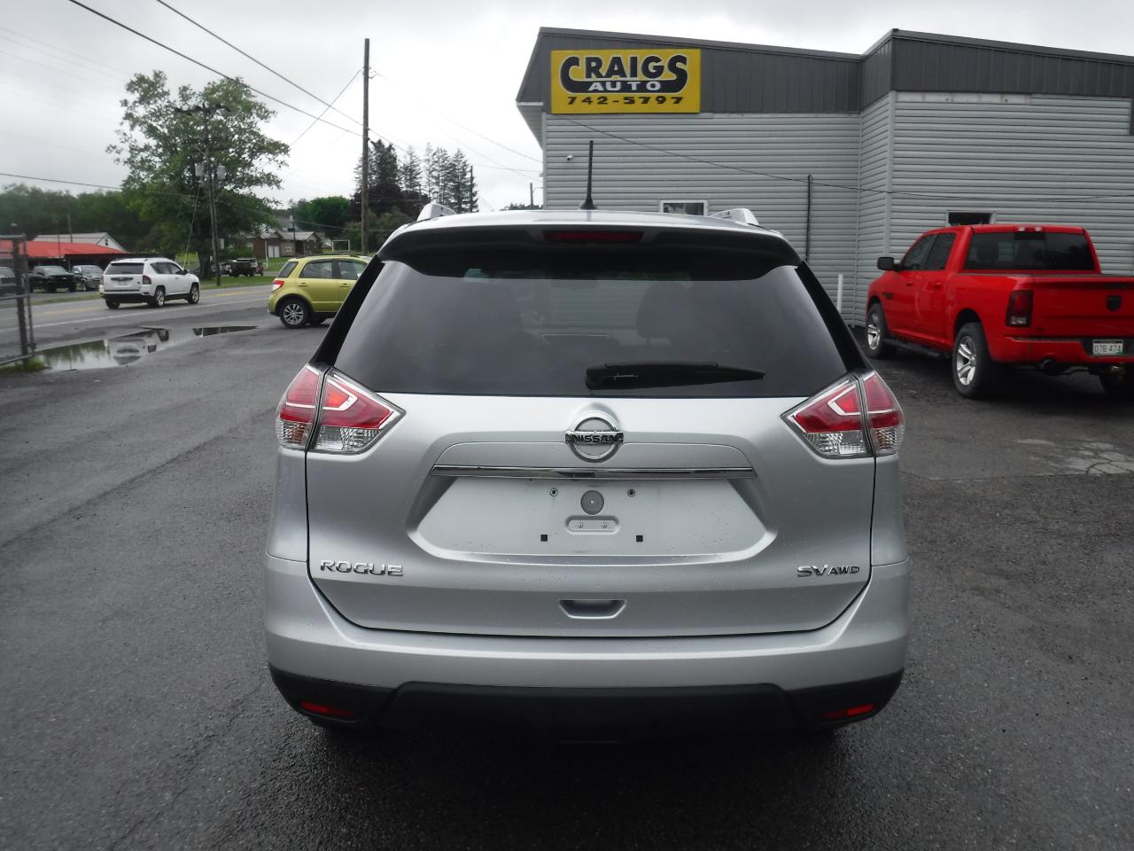 Nissan Rogue AWD 4dr SV 2015