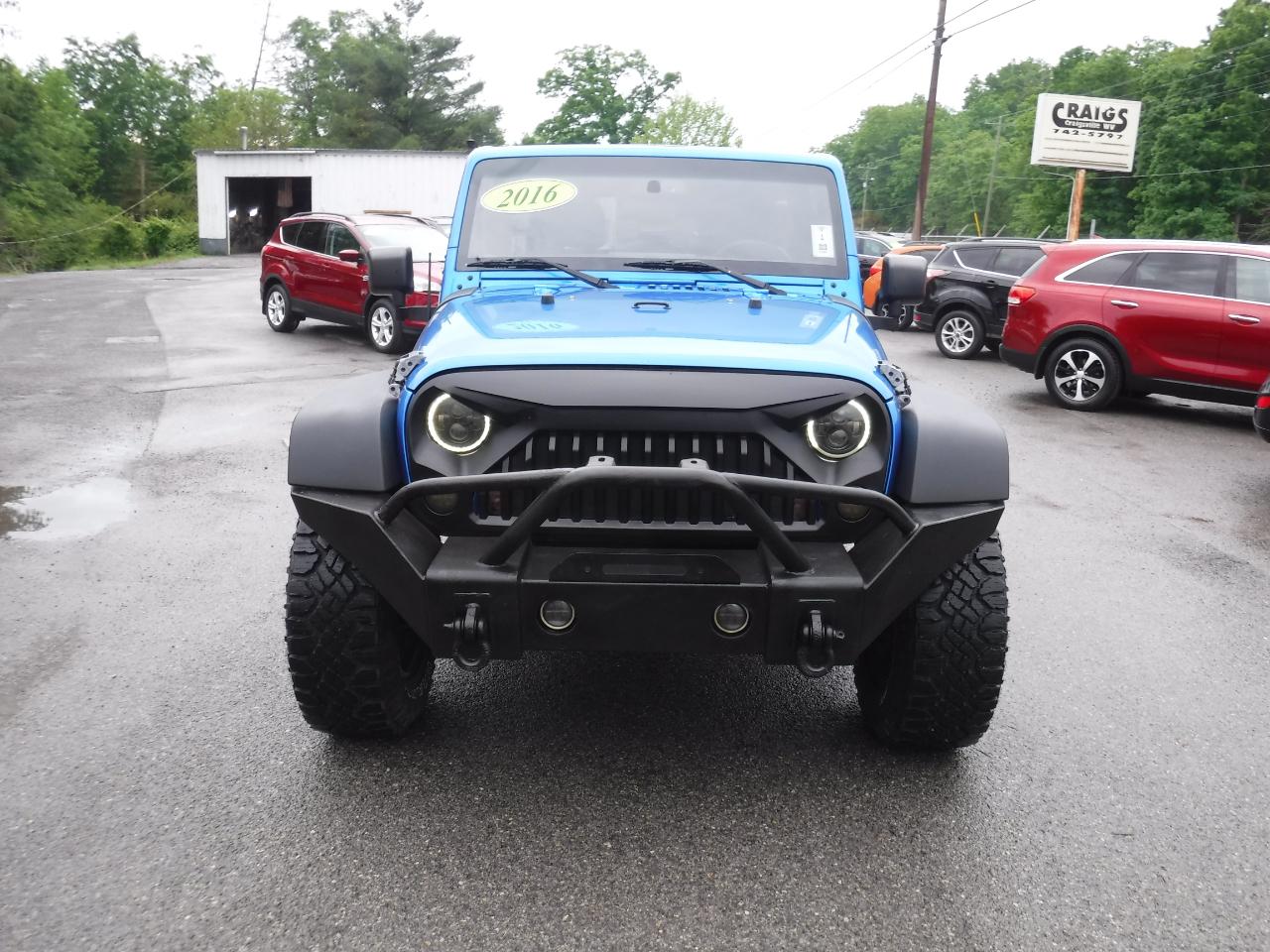 Jeep Wrangler Unlimited 4WD 4dr Sport 2016