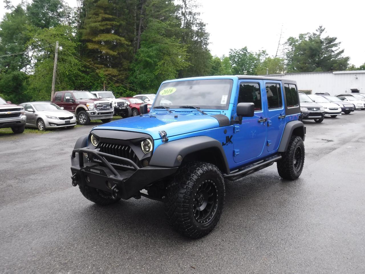 Jeep Wrangler Unlimited 4WD 4dr Sport 2016