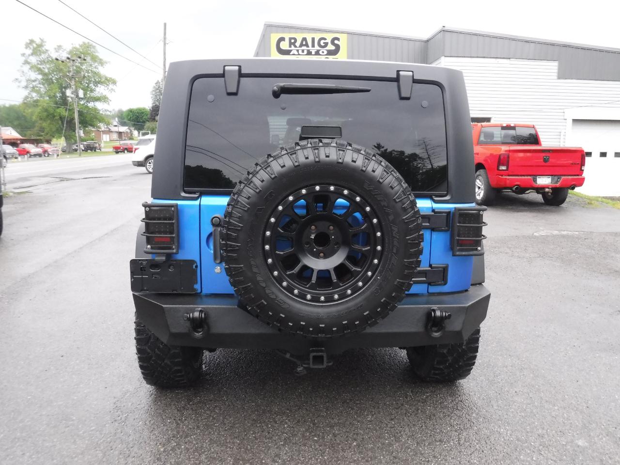Jeep Wrangler Unlimited 4WD 4dr Sport 2016