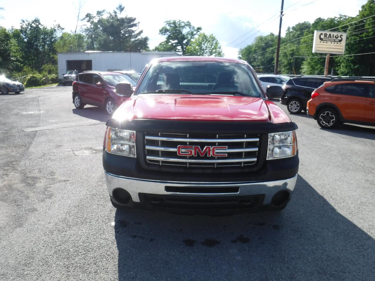 GMC Sierra 1500 4WD Reg Cab 119.0" Work Truck 2012