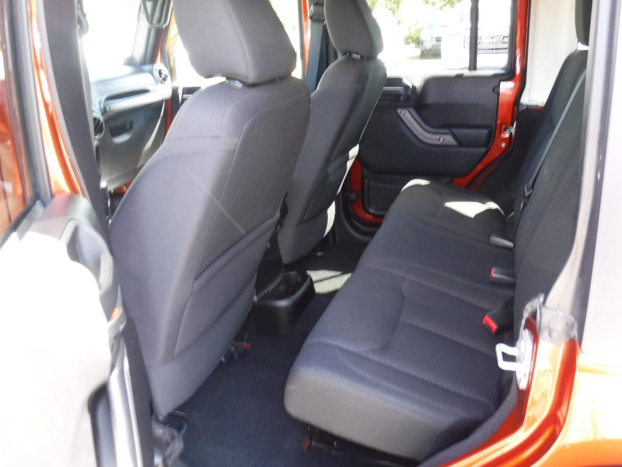 Jeep Wrangler Unlimited 4WD 4dr Sport 2014