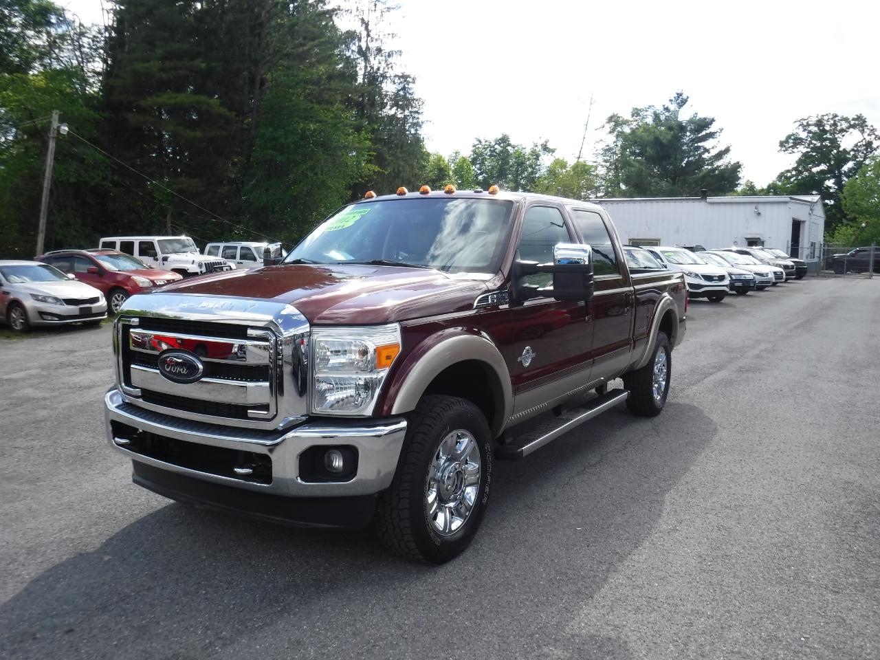 Ford Super Duty F-250 SRW 4WD Crew Cab 156" Lariat 2012