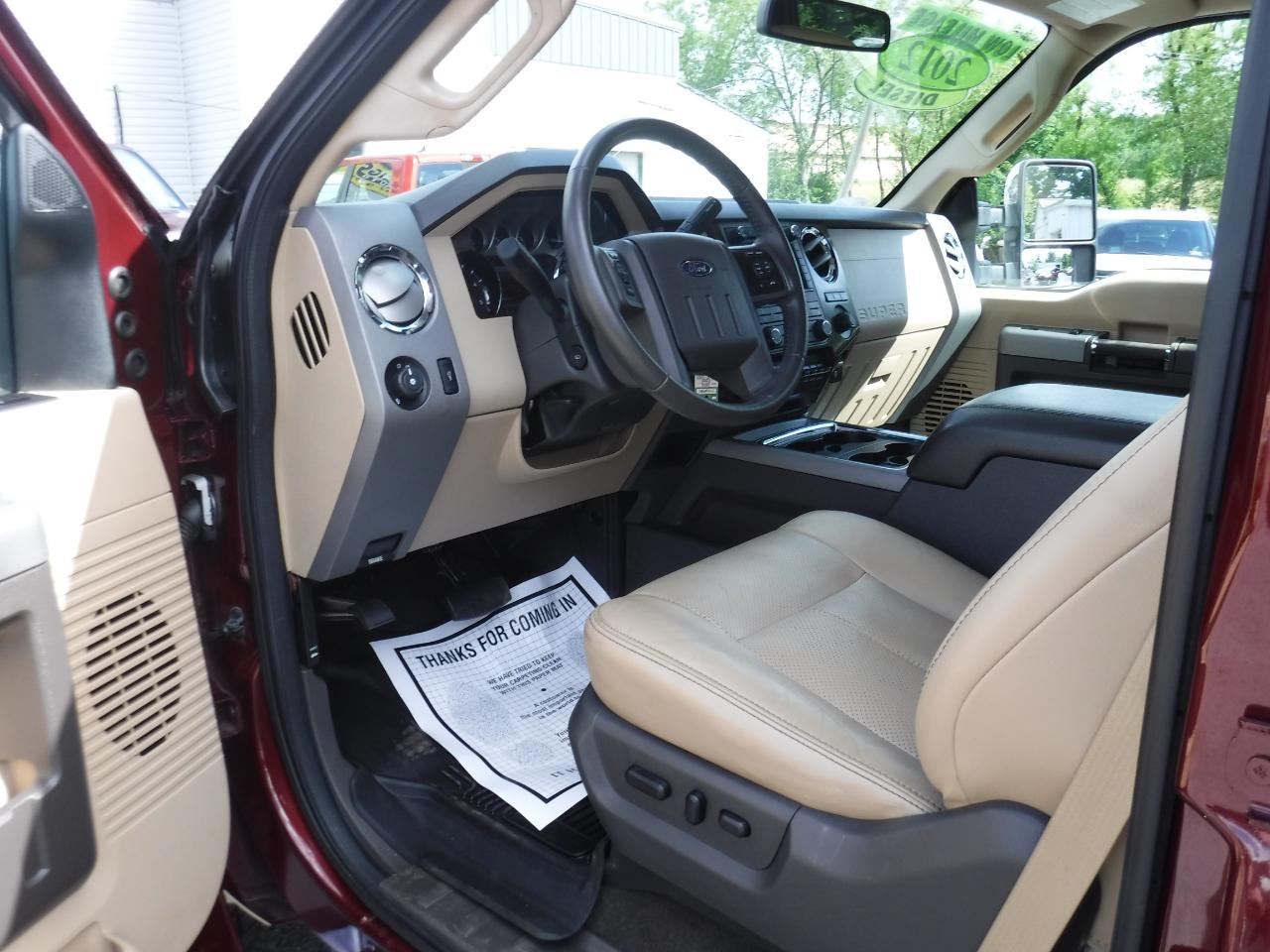 Ford Super Duty F-250 SRW 4WD Crew Cab 156" Lariat 2012
