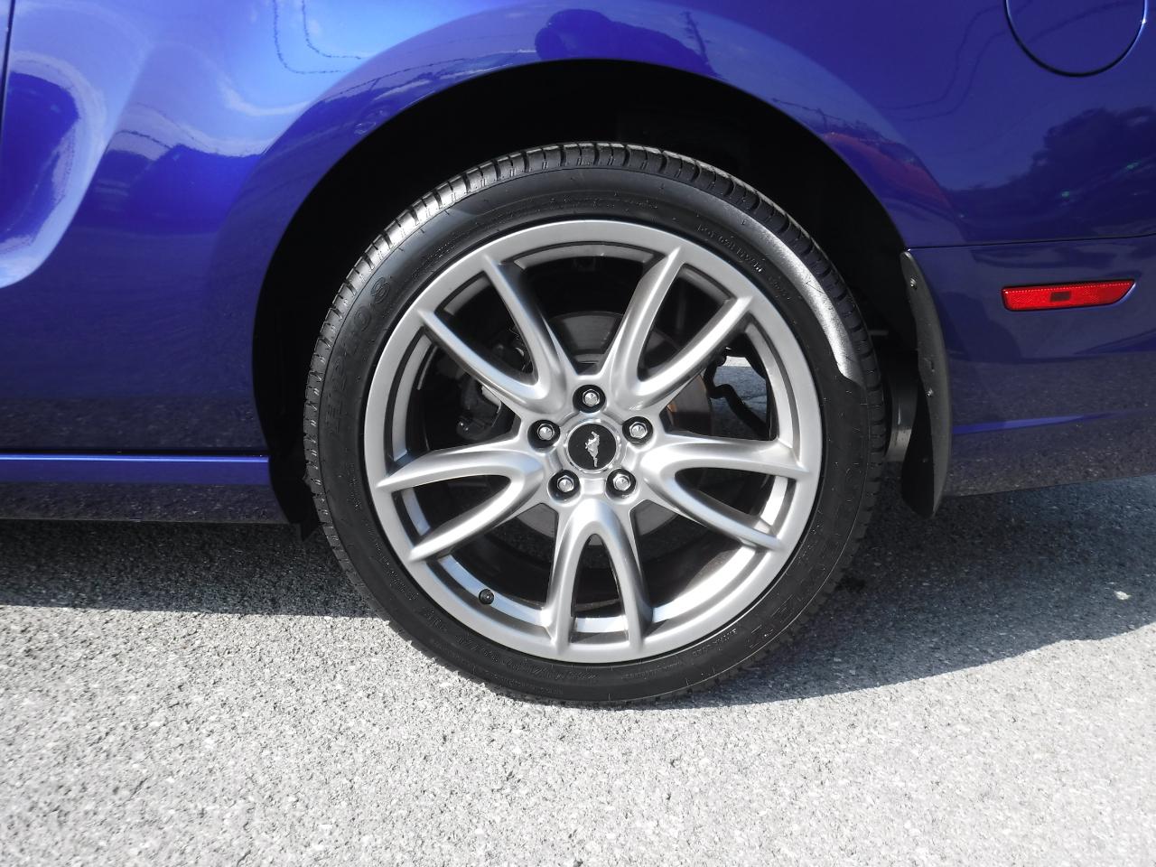 Ford Mustang 2dr Cpe GT 2013