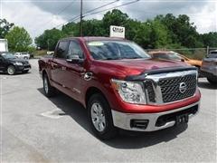 2017 Nissan Titan 