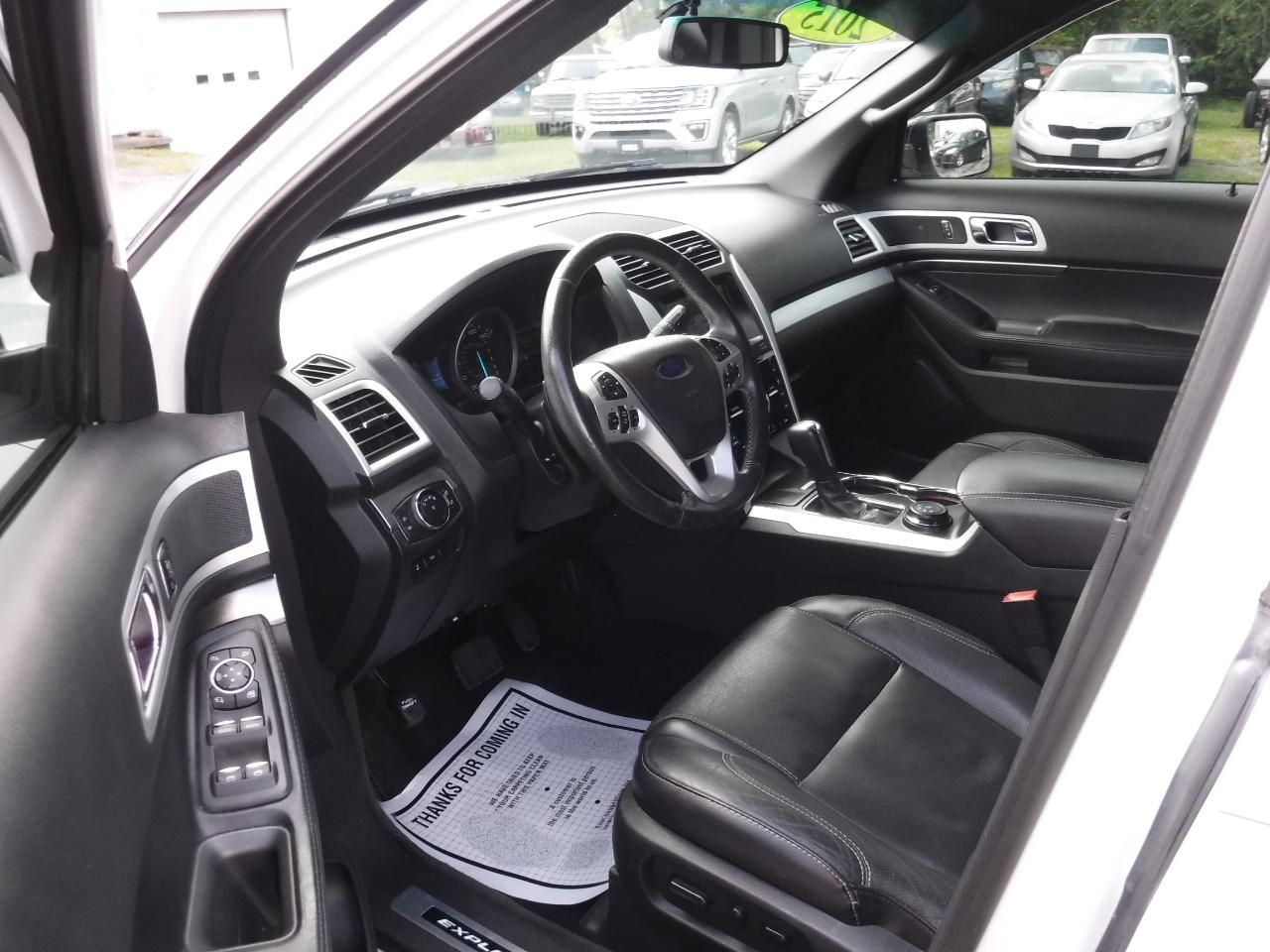 Ford Explorer 4WD 4dr Sport 2015