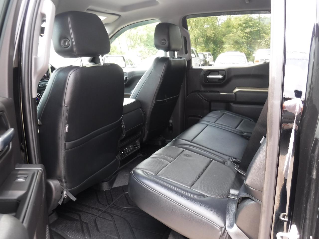 Chevrolet Silverado 1500 4WD Crew Cab 147" LT 2020