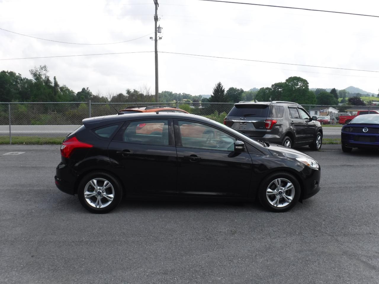 Ford Focus 5dr HB SE 2013